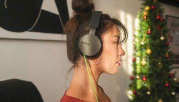 Xbox Stereo Headset adds back co