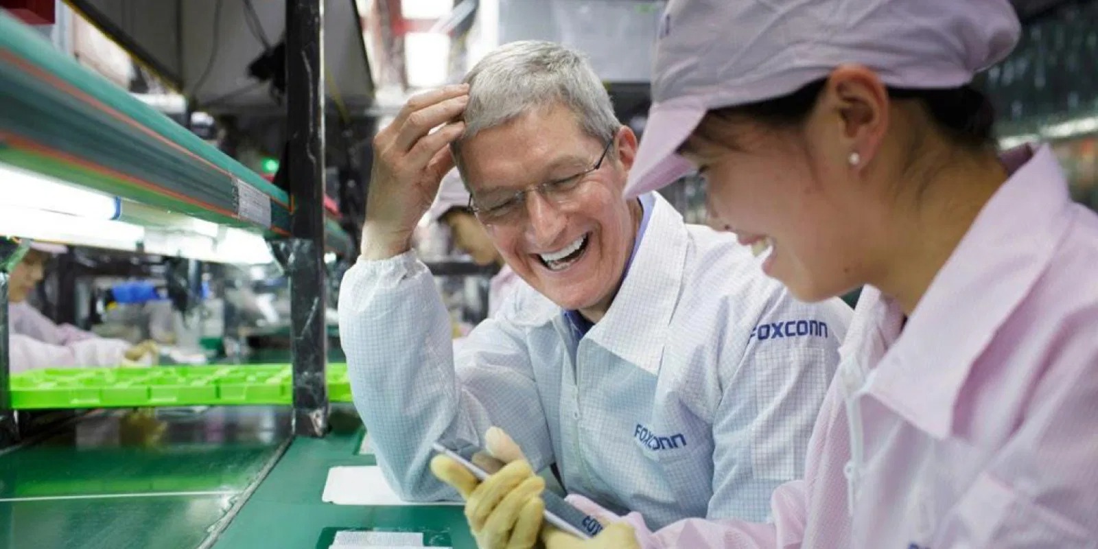 foxconn iphone tim cook us1