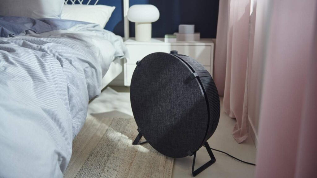 IKEA lance une table d'appoint qui cache un purificateur d'air connecté 60 ikea starkvind air purifier 14