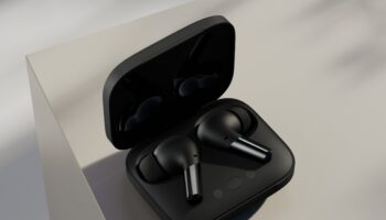 oneplus buds pro b01 scaled 1