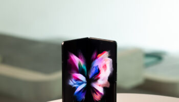 005 galaxyzfold3 5g phantomblack