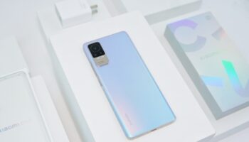 006BlblIgy1guqh8j775vj64mo334b2a