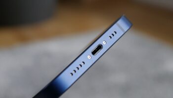 apple iphone 12 lightning