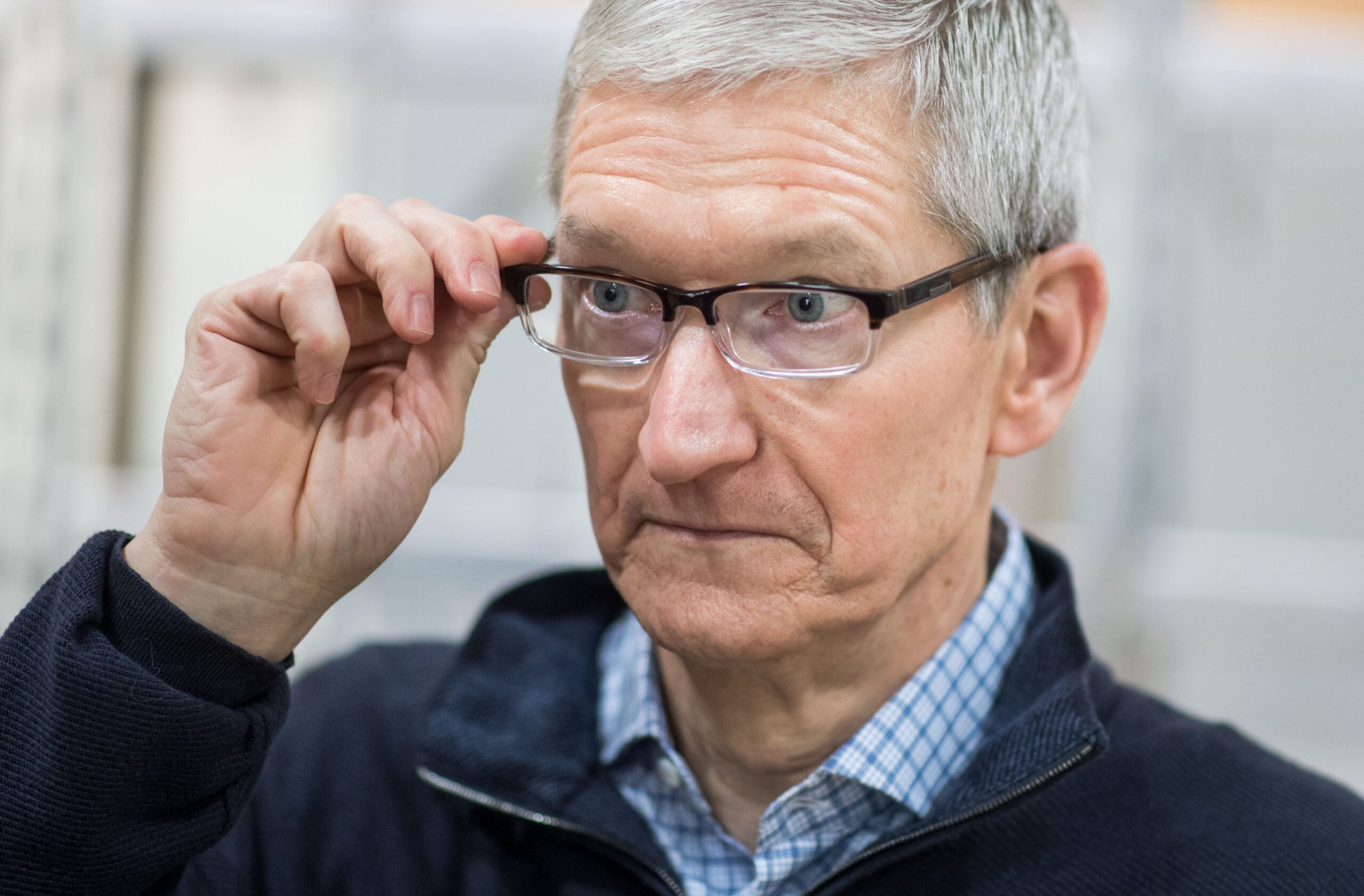 apple tim cook scaled