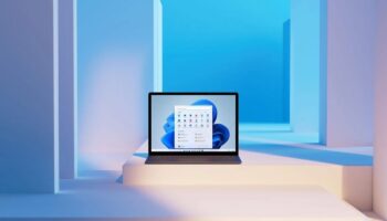 windows 11 laptop 100901137 larg