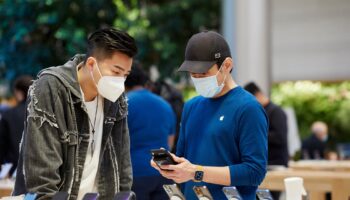 Apple iPhone iPad Availability 5 5