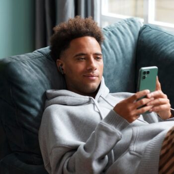 FP4 Green Earphones Kera 1080x72 1