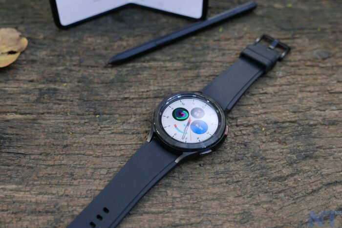 Samsung Test de la Samsung Galaxy Watch 4 Classic : presque sans défaut