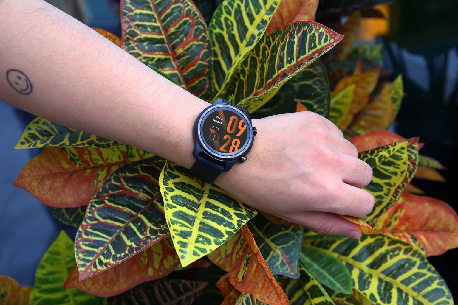 TicWatch Pro 3 Ultra Display scr