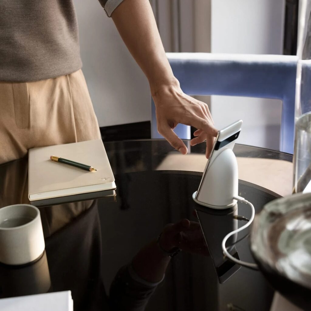 Google lance le Pixel Stand de 2e génération pour 79 € 52 hXeBb5SY2PfM Q PWKJtrGsyBjT1jaRT