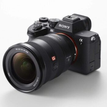 sony alpha 7 iv 8