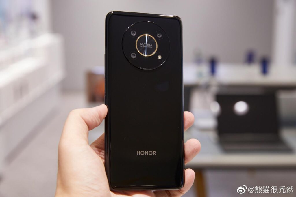 Honor X30 leak back in black