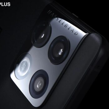 OnePlus 10 Pro Black Headshot.0