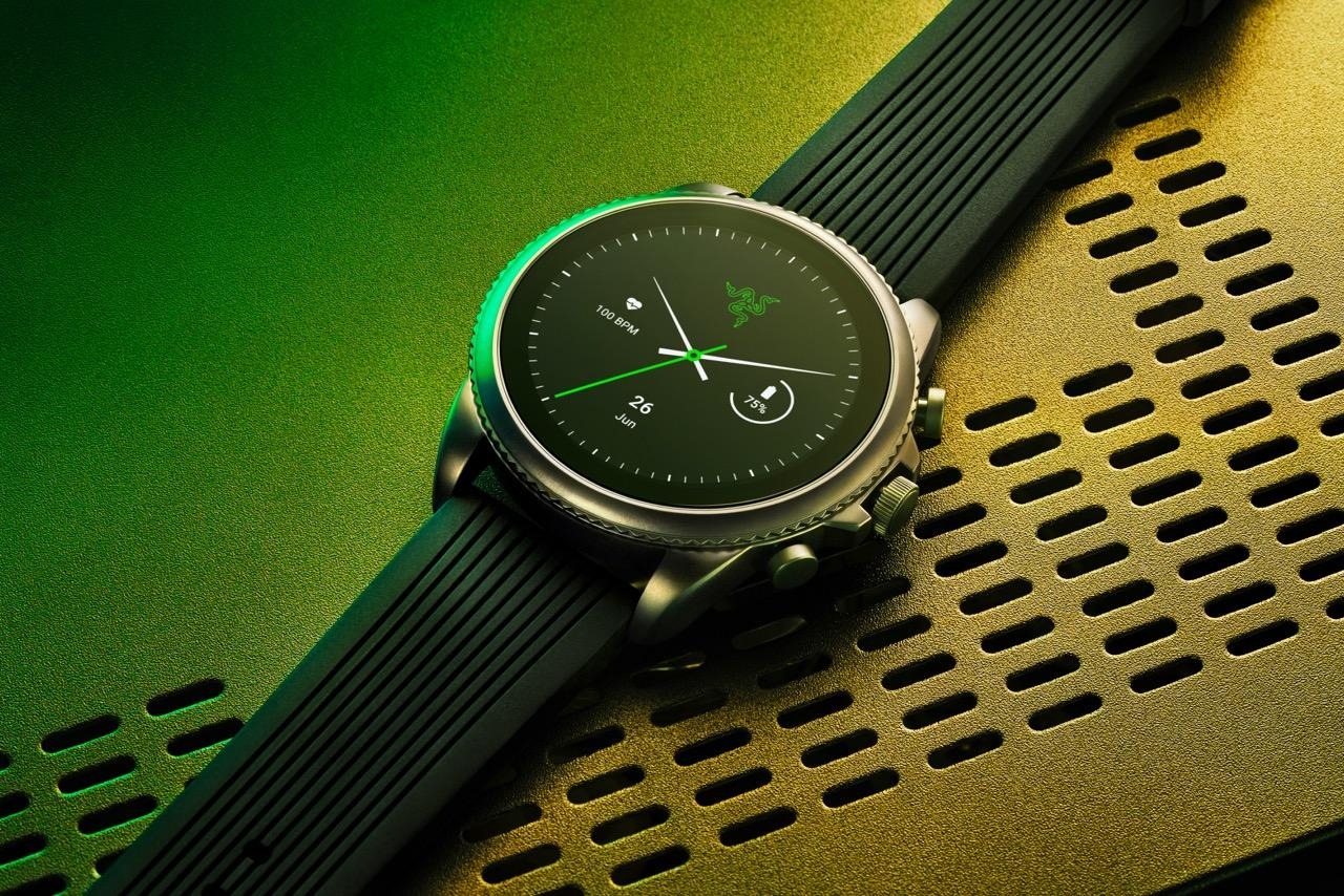 Razer x Fossil Smart Watch Featu
