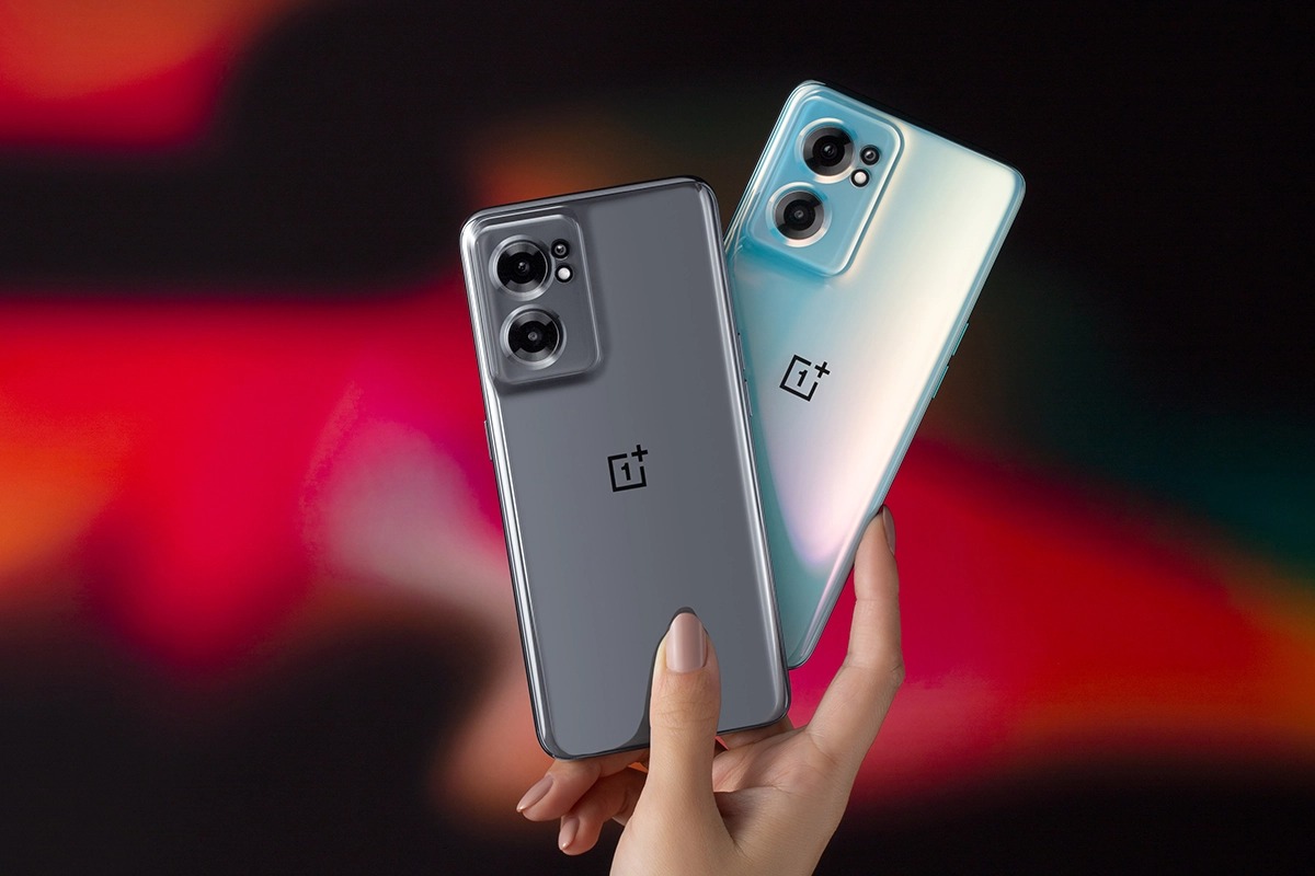 Voici le OnePlus Nord CE 2 avec sa puce Dimensity 900 à 370 euros 49 Gray Mirror and Nahama Blue OneP