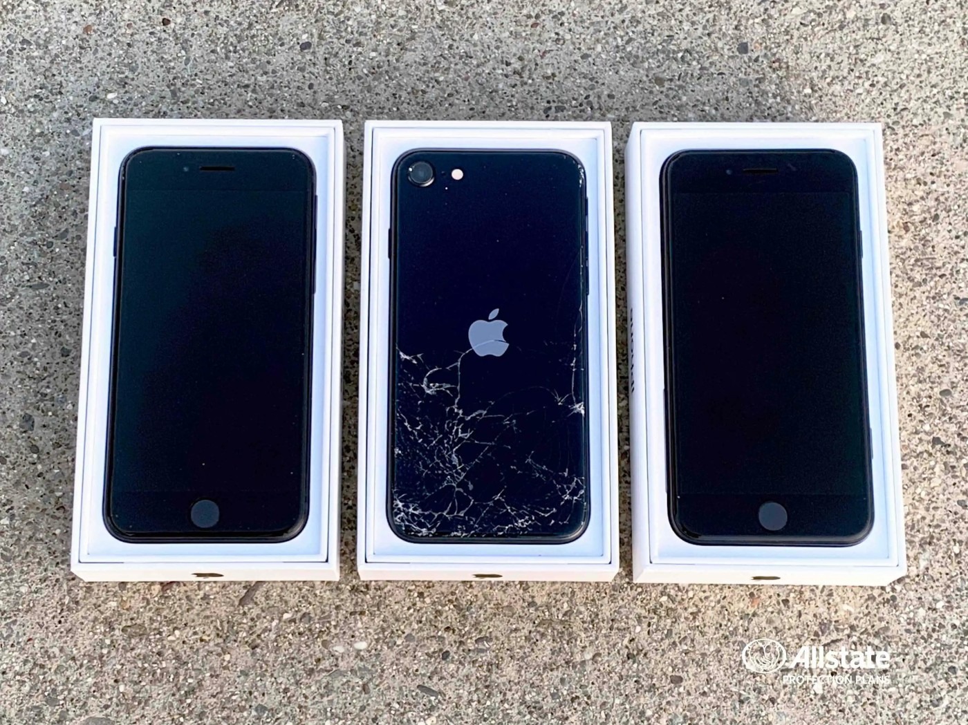 L’iPhone SE 3 est plus solide que le Galaxy S22 Ultra : test de chute prouvé