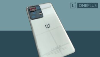 oneplus 10 smartphone