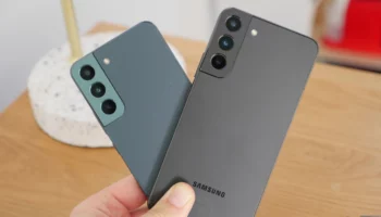 Samsung Galaxy S22 3