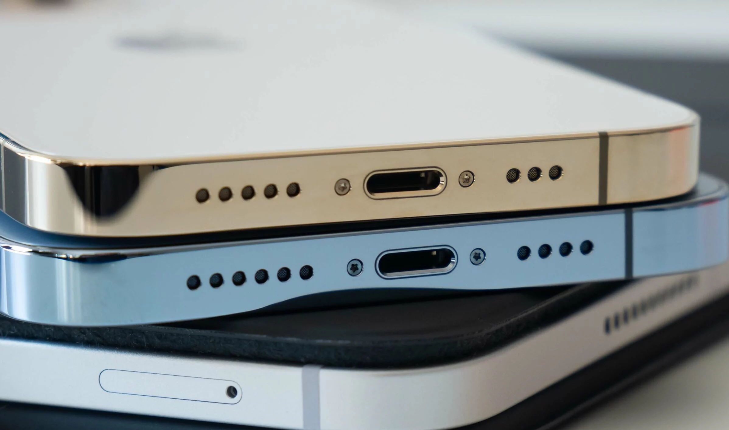 L'iPhone 14 devrait être équipé d'un port Lightning nettement plus rapide 49 iphone 13 lightning scaled 1