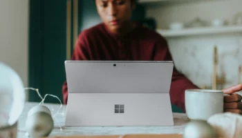 surface rFVhWXZnp7M unsplash