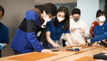 Apple Myeongdong opening day tea