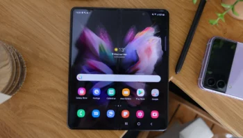 Galaxy Z Fold 3 59
