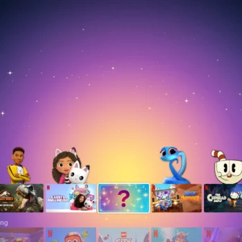 Kids mystery box hover