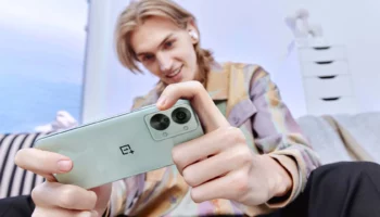 OnePlus Nord 2T lifestyle gami