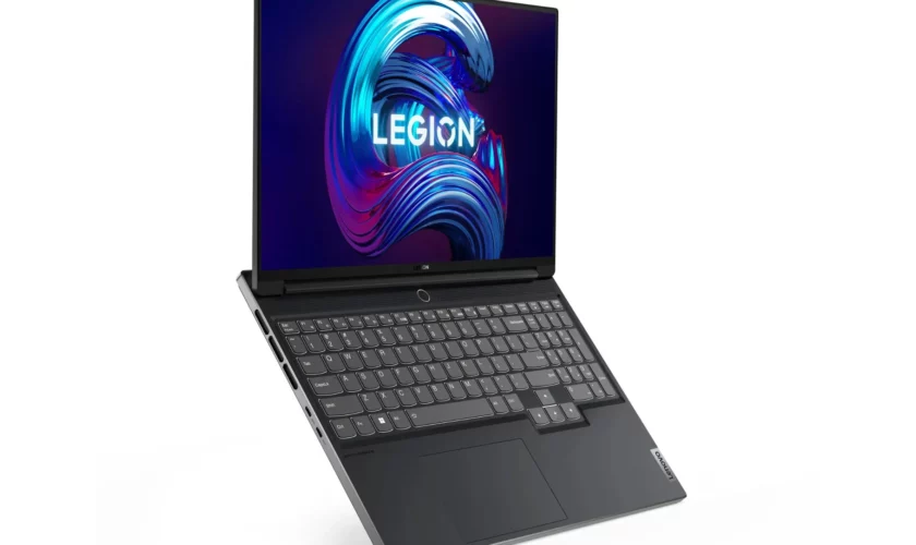 Lenovo présente ses ordinateurs portables Legion de 16 pouces les plus puissants 78 legionslim7hero.0
