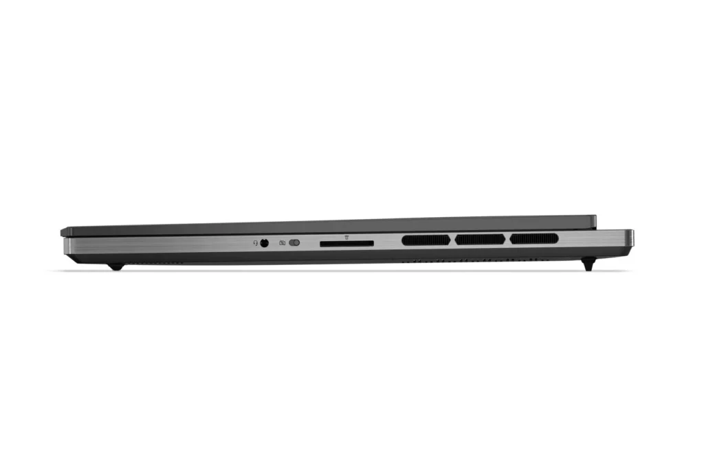Lenovo présente ses ordinateurs portables Legion de 16 pouces les plus puissants 53 legionslim7side
