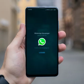 mika baumeister uKdkh25 wc0 unsplash