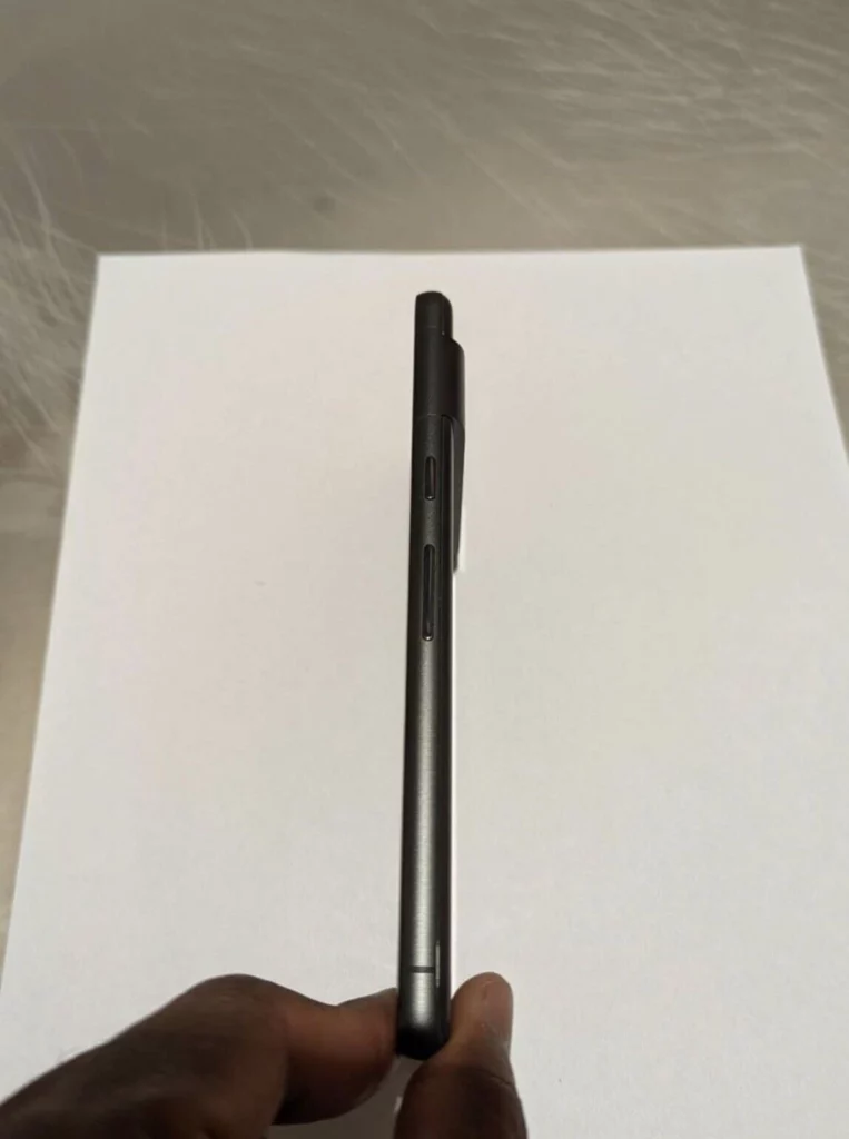 Un présumé prototype de Pixel 7 apparaît sur eBay des mois avant sa sortie 54 s l1600 5