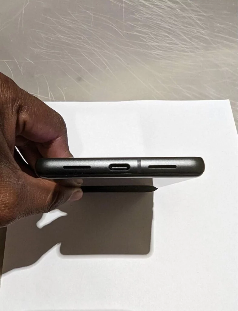 Un présumé prototype de Pixel 7 apparaît sur eBay des mois avant sa sortie 55 s l1600 7