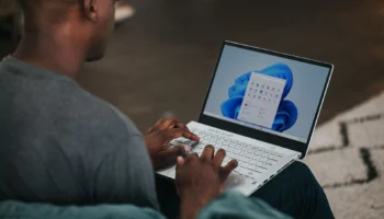 windows 4jObbWz5vfI unsplash