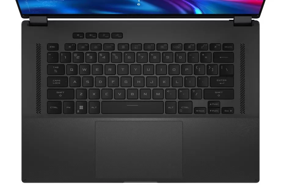 Le ROG Flow X16 de ASUS est un ordinateur portable 2-en-1 grand et puissant pour les jeux 44