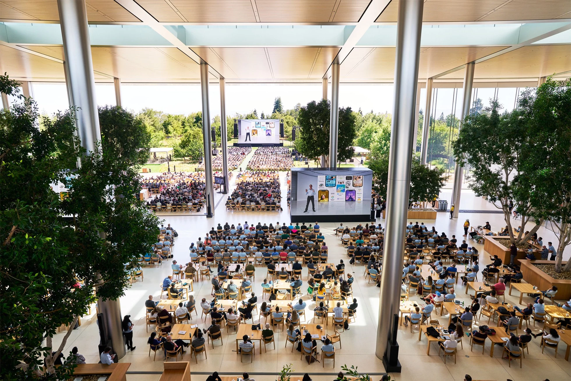 Apple WWDC22 Keynote iOS 16 Appl