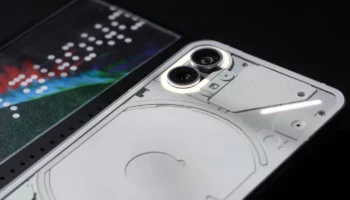 Nothing Phone 1 live image