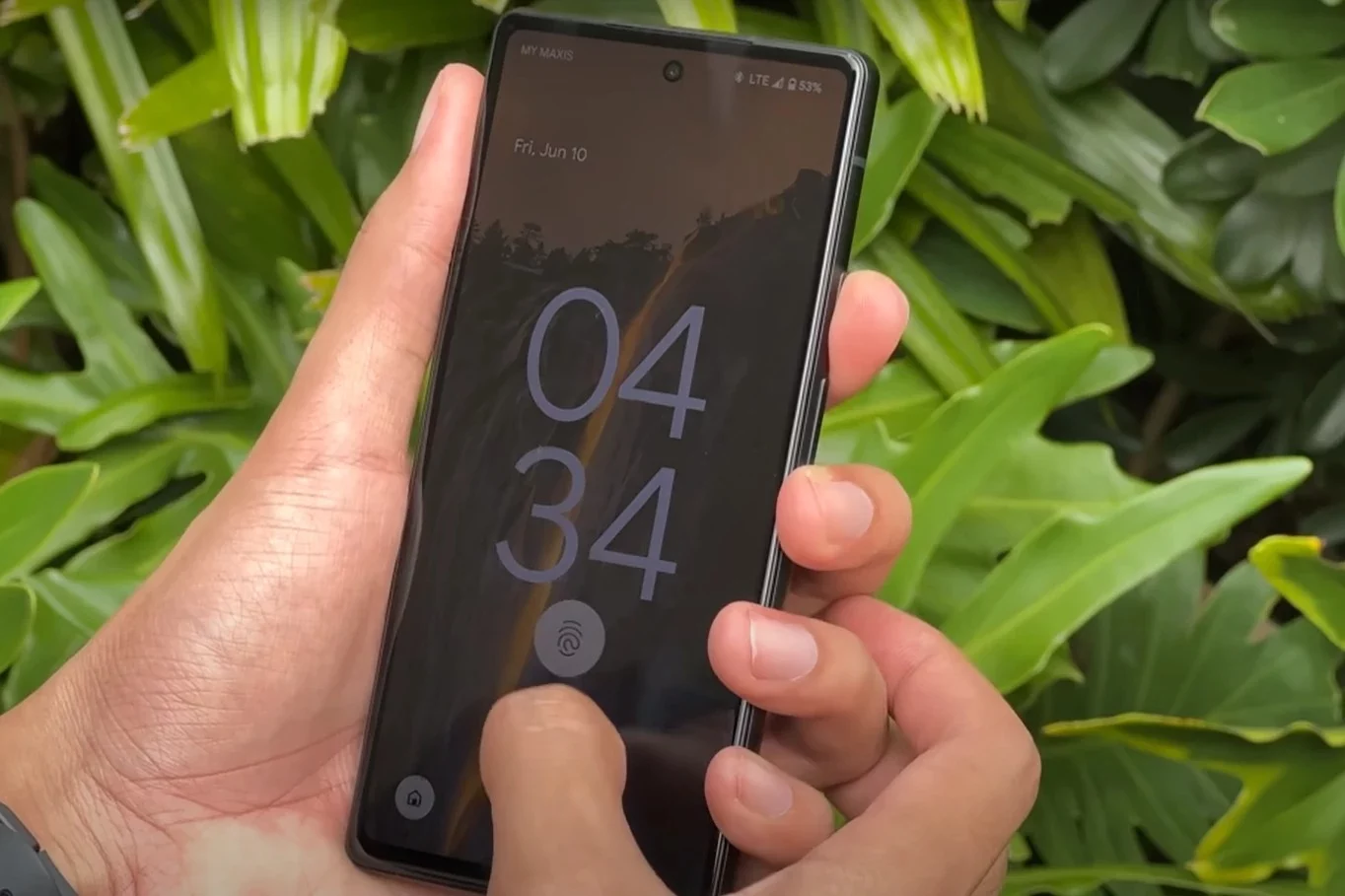 Pixel 6a unboxing fingerprint sc