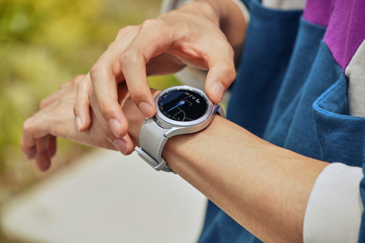Une autre application mentionne la Galaxy Watch 5 et les Buds 2 Pro