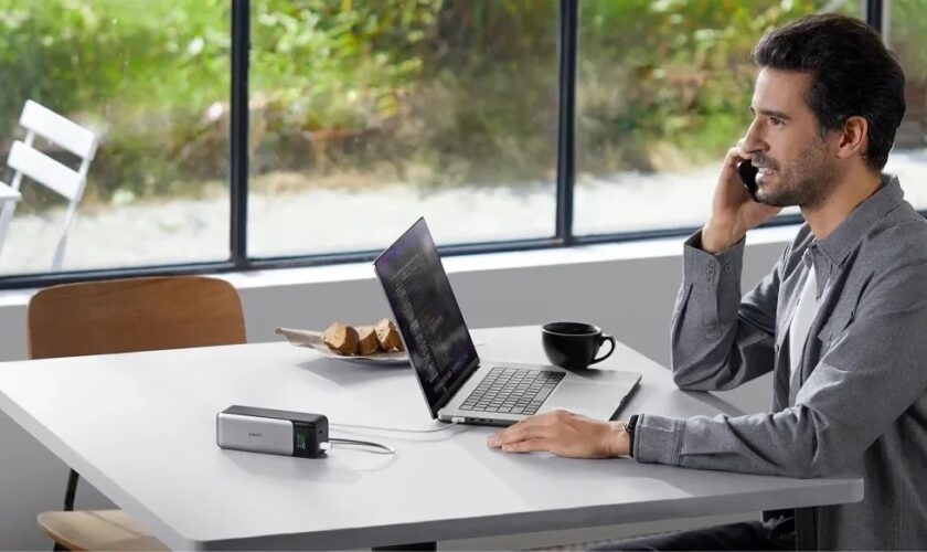 La nouvelle batterie externe Anker PowerCore 24 permet de recharger 3 appareils avec 140 W 87 Anker 737 Power Bank