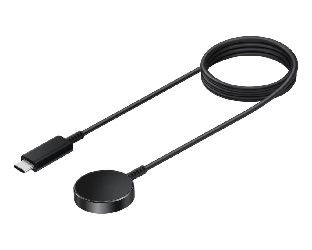 La Galaxy Watch 5 se chargerait jusqu'à 45 % en 30 minutes grâce au dock USB-C de 10 W 51 FZGzj0UWQAAO7D4