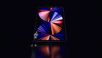 apple event april 20 44 37 scree