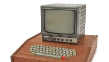 apple 02 de51606ad2b4aed7f95cc93