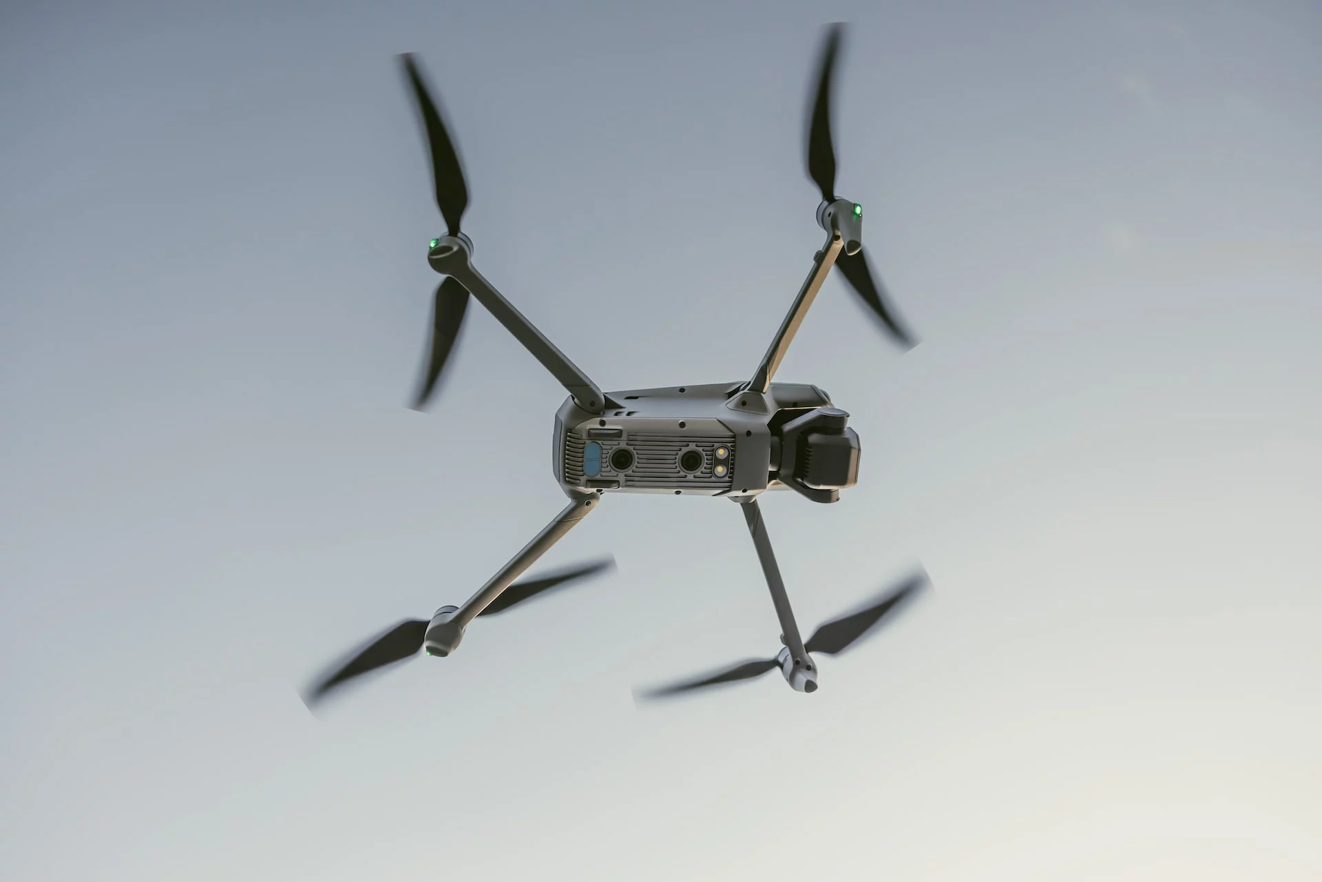 Le DJI Mavic 3 devient le tout premier drone à obtenir le certificat de drone C1 dans l'UE 50 james khashchuk ls63lnKHDc0 unsplash