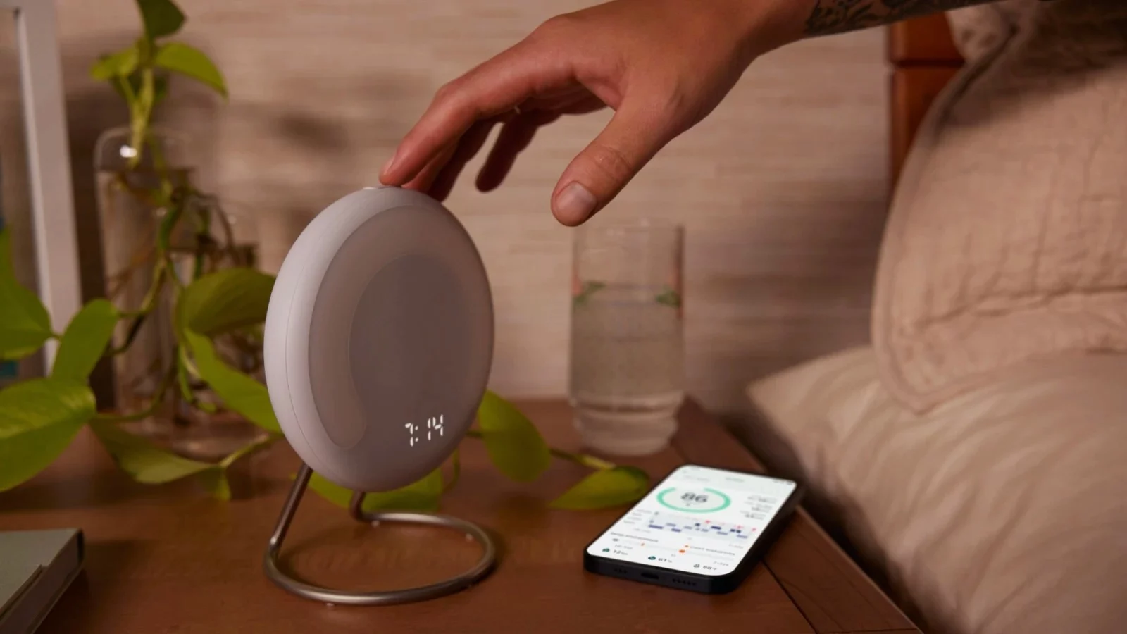 Amazon lance le Halo Rise, le suivi intelligent du sommeil au chevet