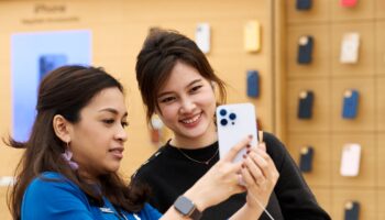 Apple Orchard Road Singapore tea