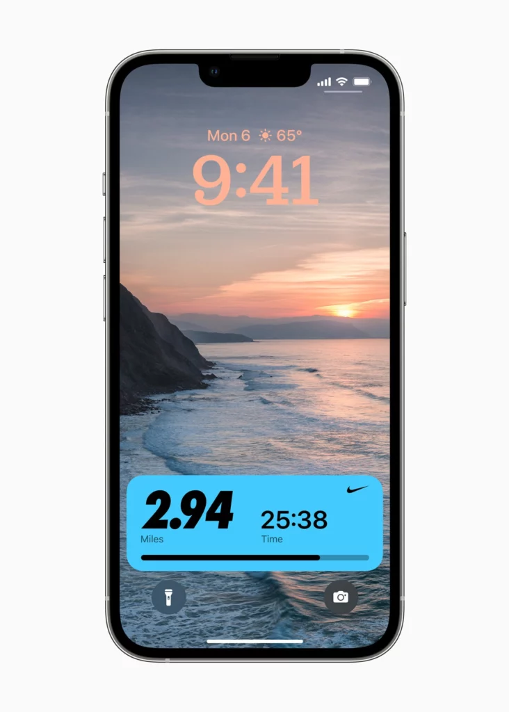 iOS 16 : vous ne trouverez pas encore ces fonctionnalités bêta 44 Apple WWDC22 iOS16 Live Activiti2 732x1024 jpeg