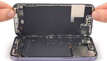 EU iPhone 14 pro max opening