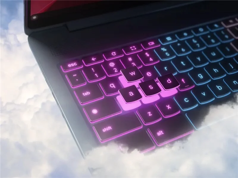 Voici le Lenovo IdeaPad Gaming Chromebook avec son écran 120 Hz et son clavier rétro-éclairé RGB 57 IP 5 Chrome 16IAU7 Gaming CT5 03 jpeg
