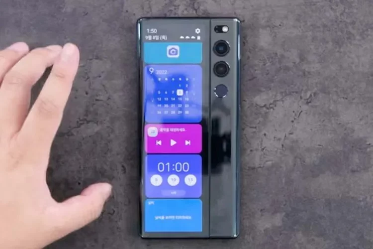 Voici le LG Rollable, tragiquement annulé, être mis à l'épreuve 56 LG Rollable 3 jpeg
